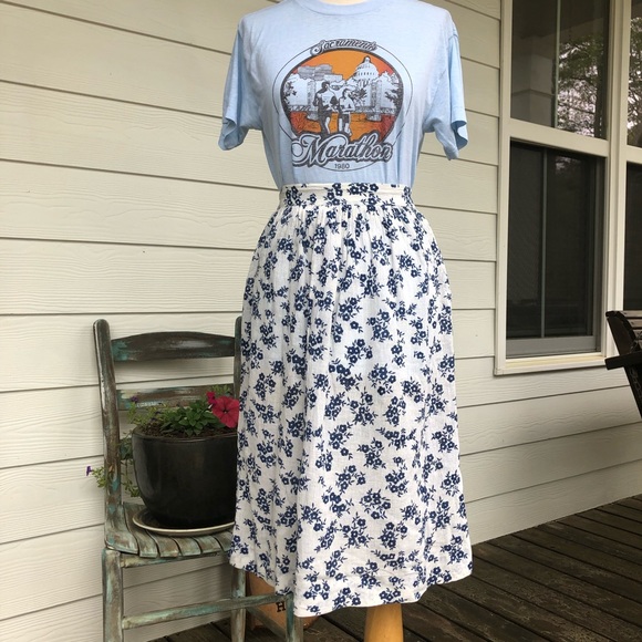 Vintage Dresses & Skirts - 70’s wrap skirt and shaw